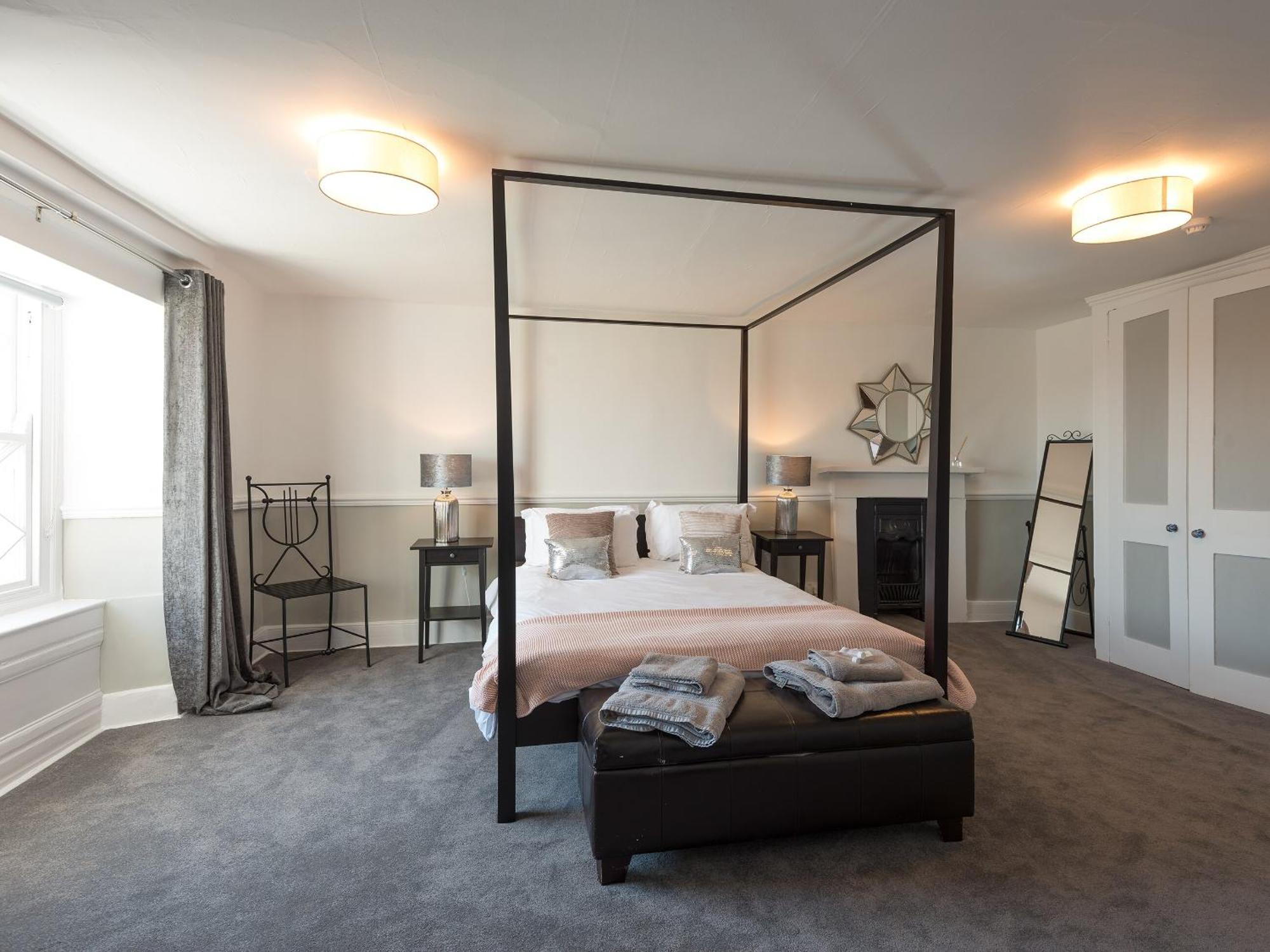 スワネージ Newton Manor Houseヴィラ エクステリア 写真